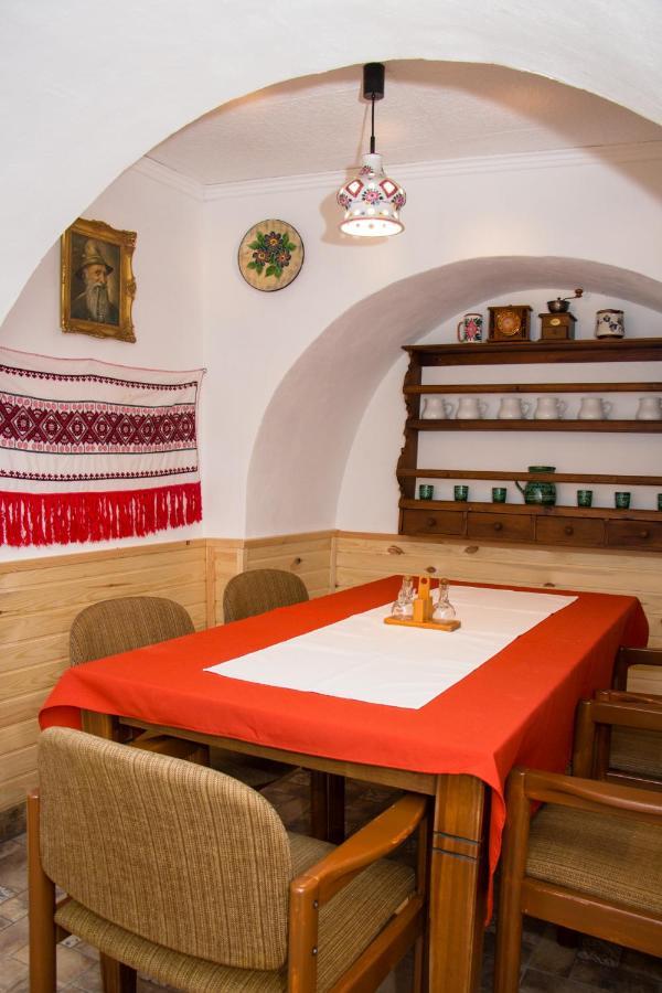 Zimmer Feri Vendeghaz Otel Abaújszántó Dış mekan fotoğraf